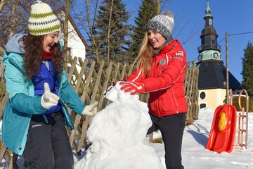 Snow and ski sports