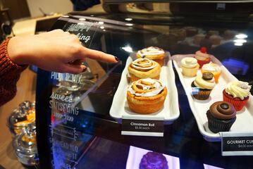 Snack bar