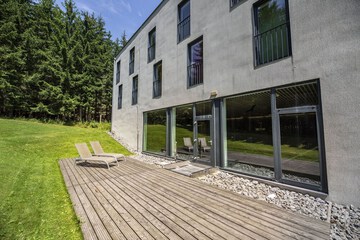 Sundeck