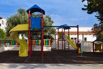 Children's play area - outdoor