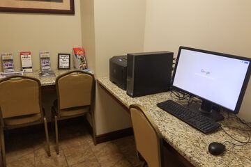 Business Center 46 of 48