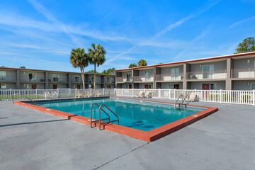 Quality Suites Wildwood - The Villages