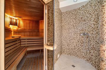 Steam room