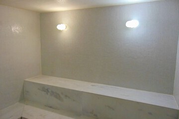 Steam room