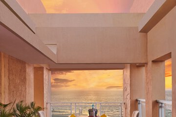 Beach/ocean view