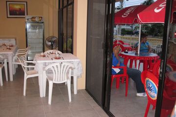 Coffee shop