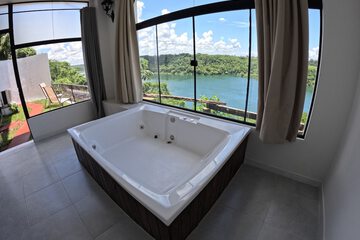 Private spa tub