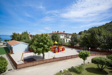Children's play area - outdoor