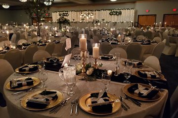 Ballroom/Hall 32 of 37