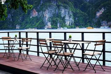 Outdoor dining