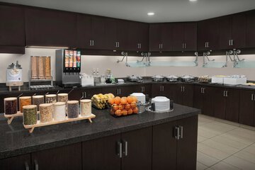 Breakfast/Coffee Service 36 of 44