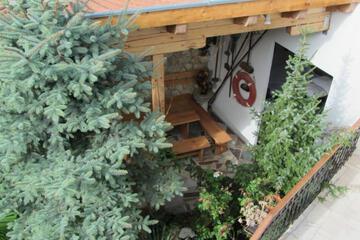 Photo 32