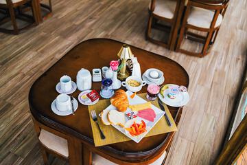 Breakfast meal