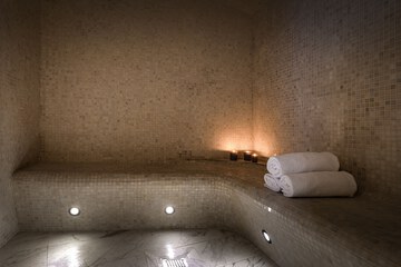 Steam room