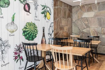 Breakfast area