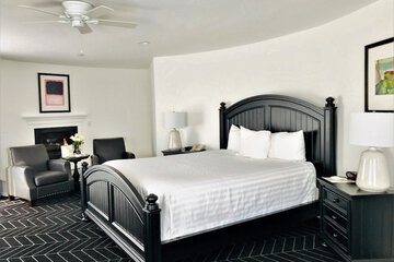 Room 50 of 72