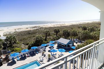Beach/ocean view