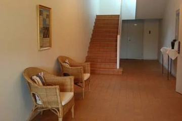 hotel_rooms