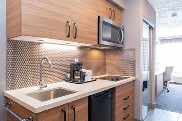 Private kitchenette