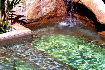 Pool waterfall