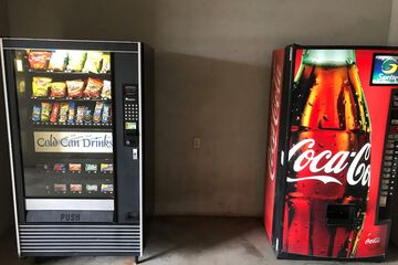 Vending machine