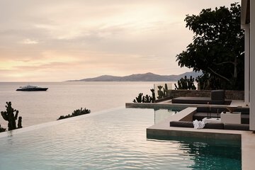 Private pool