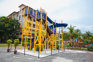 Children's play area - outdoor