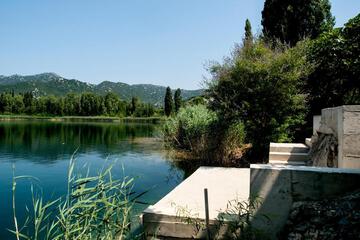 Photo 32