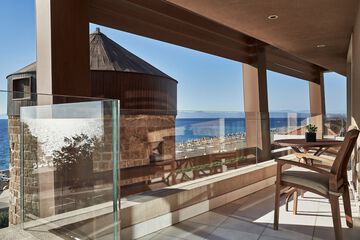Beach/ocean view