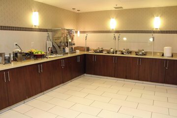 Breakfast/Coffee Service 32 of 34