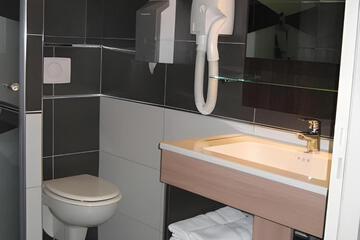 Photo 36