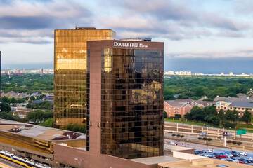 DoubleTree by Hilton Dallas - Campbell Centre
