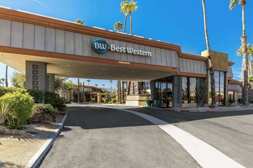 Best Western Date Tree Hotel