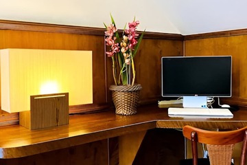 Reception hall