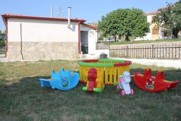 Children's play area - outdoor