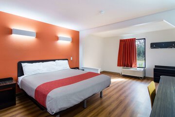 Room 30 of 31