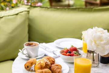 Breakfast area