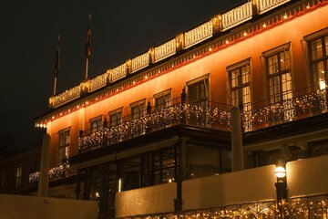 Front of property - evening/night