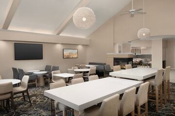 Breakfast/Coffee Service 62 of 67