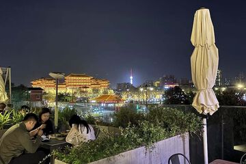 Rooftop terrace