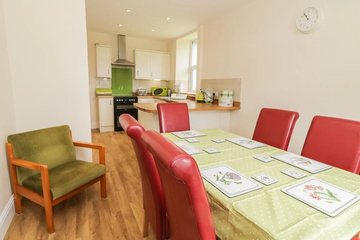 guest_rooms