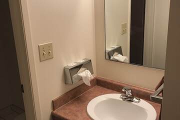 Bathroom sink
