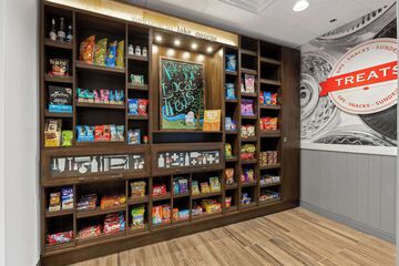 Snack bar