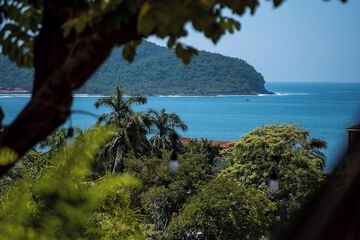 Beach/ocean view