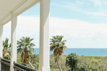 Beach/ocean view