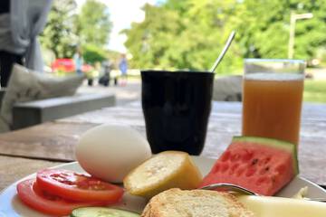 Breakfast meal