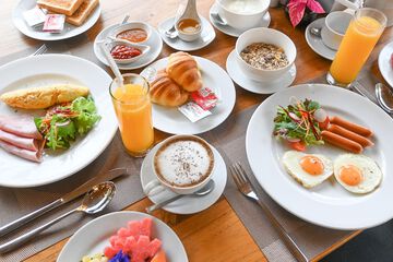 Breakfast meal
