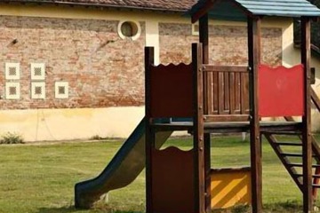 Children's play area - outdoor