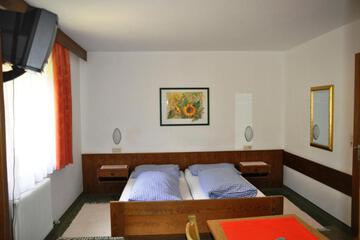 Photo 39