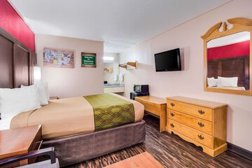 Room 14 of 18
